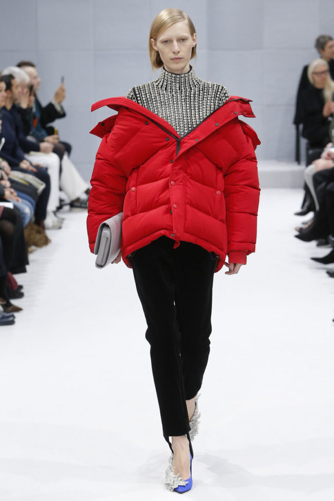 Balenciaga has released its Fall/Winter ’16 campaign 14