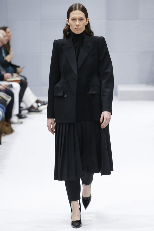 Balenciaga has released its Fall/Winter ’16 campaign 2