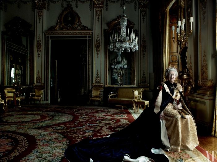 queen-elizabeth-birthday-90-annie-leibovitz-summer-2016-vf-07