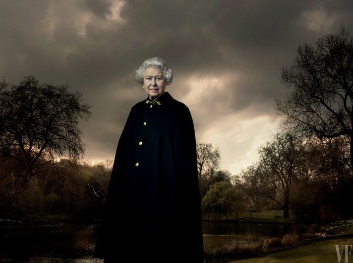 queen-elizabeth-birthday-90-annie-leibovitz-summer-2016-vf-06