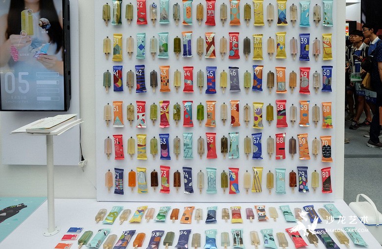 100-polluted-water-popsicles-by-3-taiwan-students_02